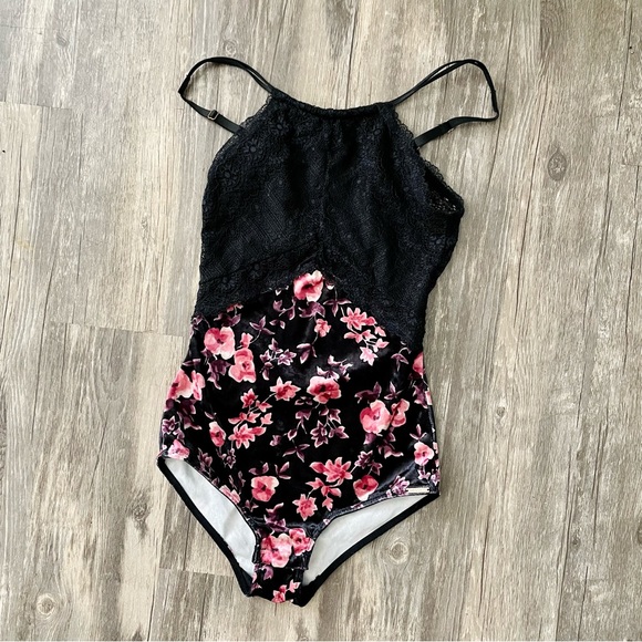 Danskin Tops - Black Lace & Floral Crushed Velvet Leotard/Bodysuit
